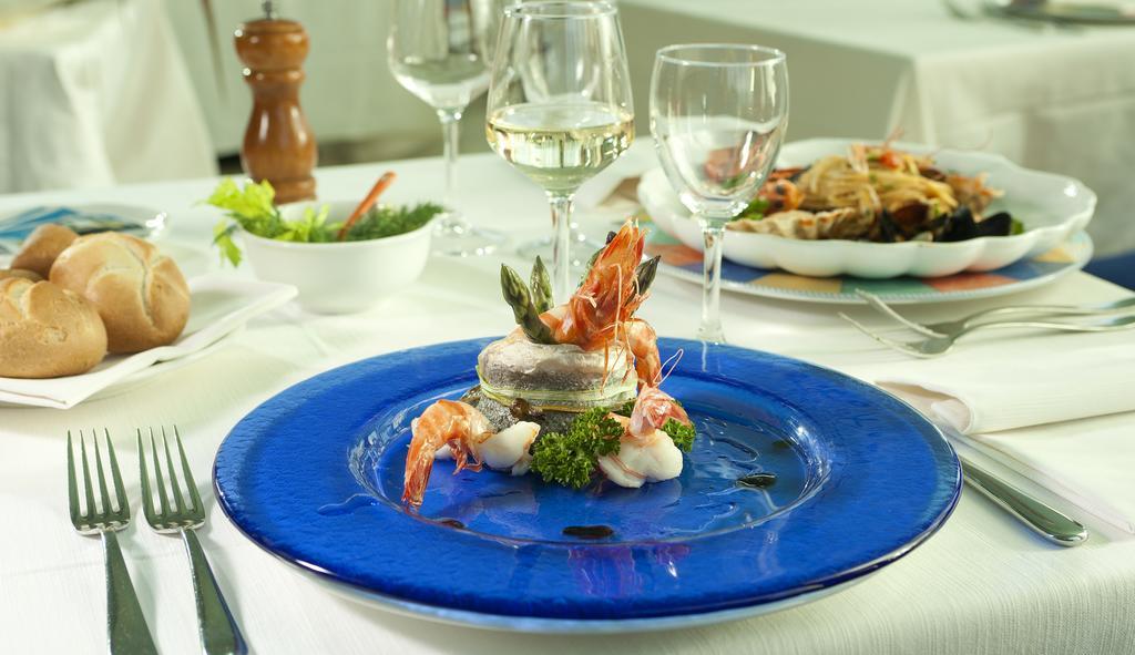 Castagna Palace Hotel & Restaurant مونتيكيو ماجوري المظهر الخارجي الصورة